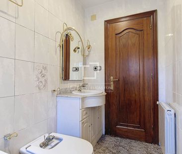 10 Bedroom house / villa with 2,069m² garden for rent in Calafell, Costa Dorada - Photo 3