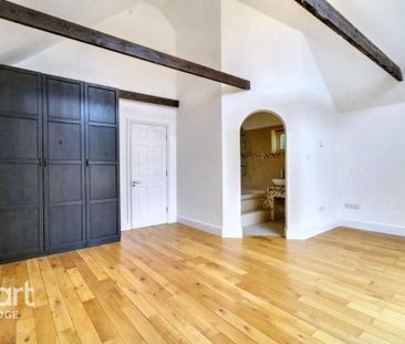 3 bedroom semi-detached house to rent - Photo 6