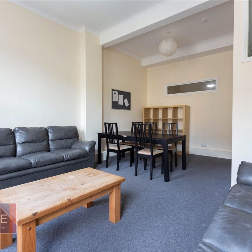 Park Street, - Photo 1