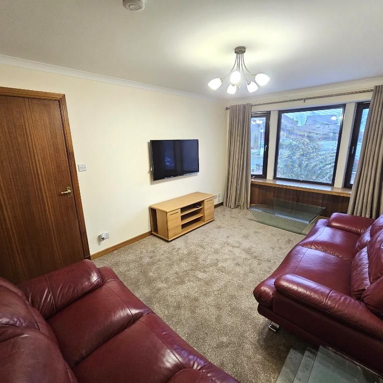 2 bedroom semi-detached house to rent - Photo 1