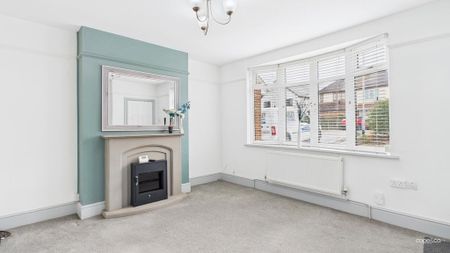 3 bedroom semi-detached house to rent - Photo 3