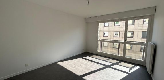 Location Appartement 1 pièce 35m² LIMOGES 87000 - Photo 2