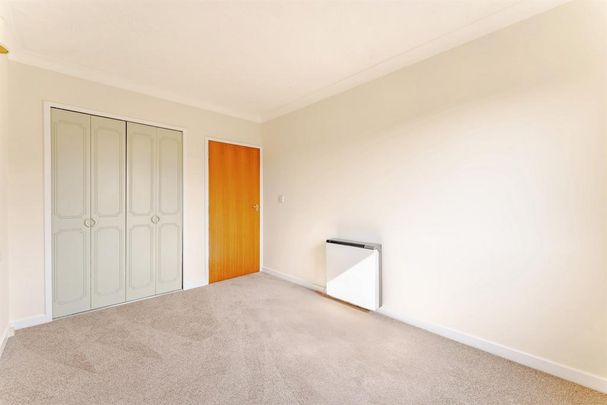 1 bedroom retirement property to rent - Photo 1