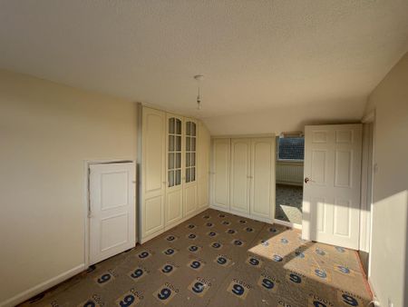 4 bedroom chalet to rent - Photo 4