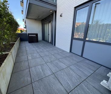 One Bedroom Comfort in the Heart of Hobsonville Point - Photo 1