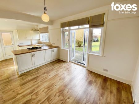 3 bed semi-detached house to rent in Southill Road, Bournemouth, Dorset, BH9 1RL - Photo 3