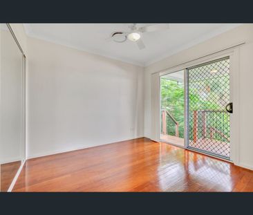 2/219 Days Rd, Grange, Qld 4051 - Photo 2