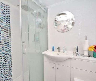 Horsell, Woking, Surrey, GU21 - Photo 6