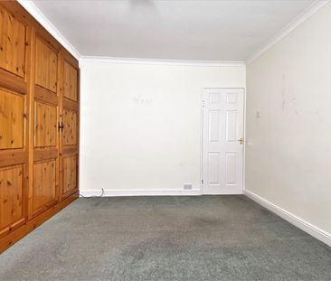 3 bedroom House To Let - Photo 5