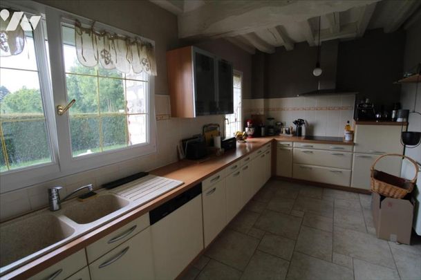 Chaumière avec jardin - 200m² - Photo 1