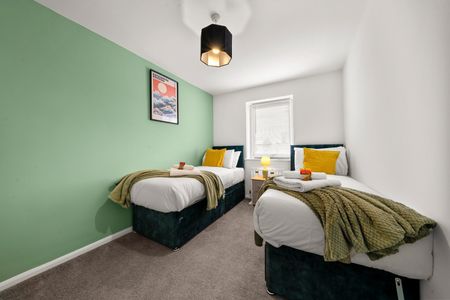 2 Bed Detached House, Manor House Lane, BS14 - Photo 5