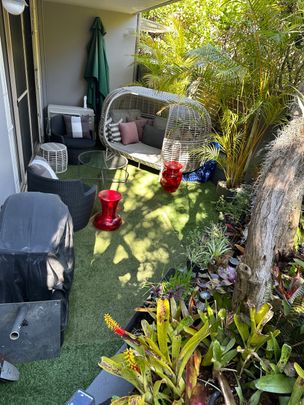 Darlington - Photo 1