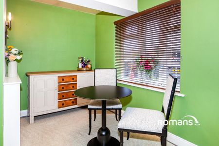 3 bedroom semi-detached house to rent - Photo 4