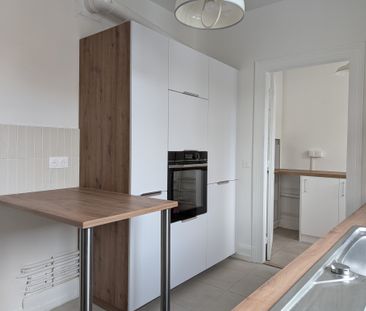 Location Appartement 5 pièces 93m² MULHOUSE 68100 - Photo 4