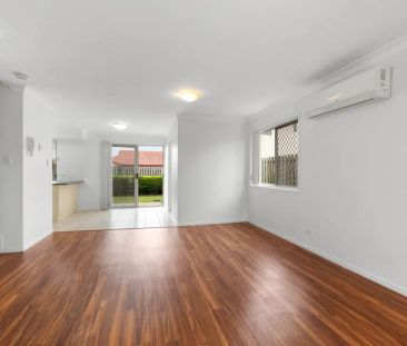 Modern Three-Bedroom Home with Private Courtyard and Entertaining S... - Photo 1