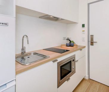 Signature Studio Apartment-view - Photo 6