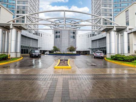 For Lease - 38 Lee Centre Drive Unit# 2003, Toronto, Ontario - Photo 2