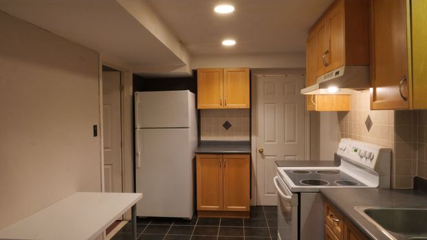 For Lease - 302 Springdale Boulevard Unit# Bsmt, Toronto, Ontario - Photo 1