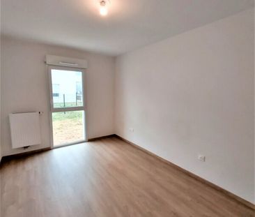 Location Appartement 2 pièces 40m² LA ROCHELLE 17000 - Photo 3