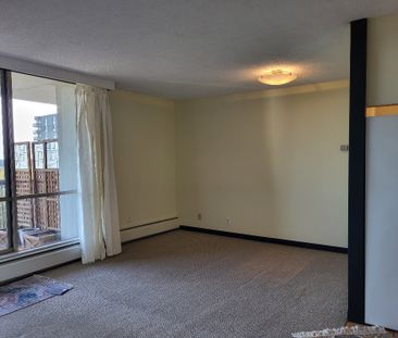 1314-2012 Fullerton Ave., North Vancouver - Photo 3