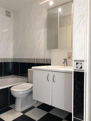 Appartement te huur - Foto 1