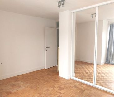 TE HUUR: Ruim appartement met 3 slaapkamers te Genk! - Foto 5