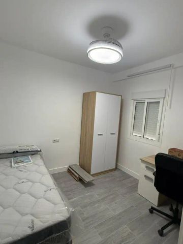 Piso de alquiler en Alberche, El Plantinar – Avda. La Paz - El Juncal - Photo 2