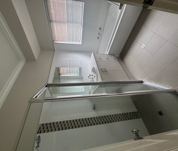 238A Crawford Road, Inglewood, WA 6052 - Photo 6