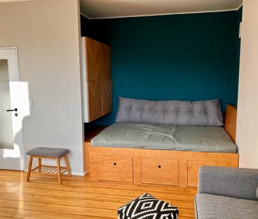 Charming studio apartment in Kreuzberg 9-24 months - Photo 1