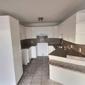 2 CH - 1 SDB - Charlemagne - $1,550 /mo - Photo 2