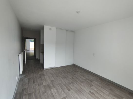 Location Appartement 1 pièce 23m² FRANQUEVILLE ST PIERRE 76520 - Photo 1