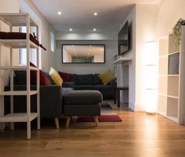 House share to rent - Photo 2