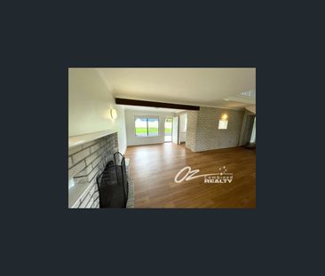 3 Bedroom in the Heart of Sanctuary Point - Photo 1