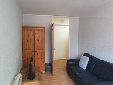 1 Bed Flat, William Batchelor House, CV1 - Photo 2