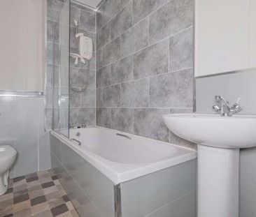 Main Street, Blantyre, South Lanarkshire, G72 - Photo 5