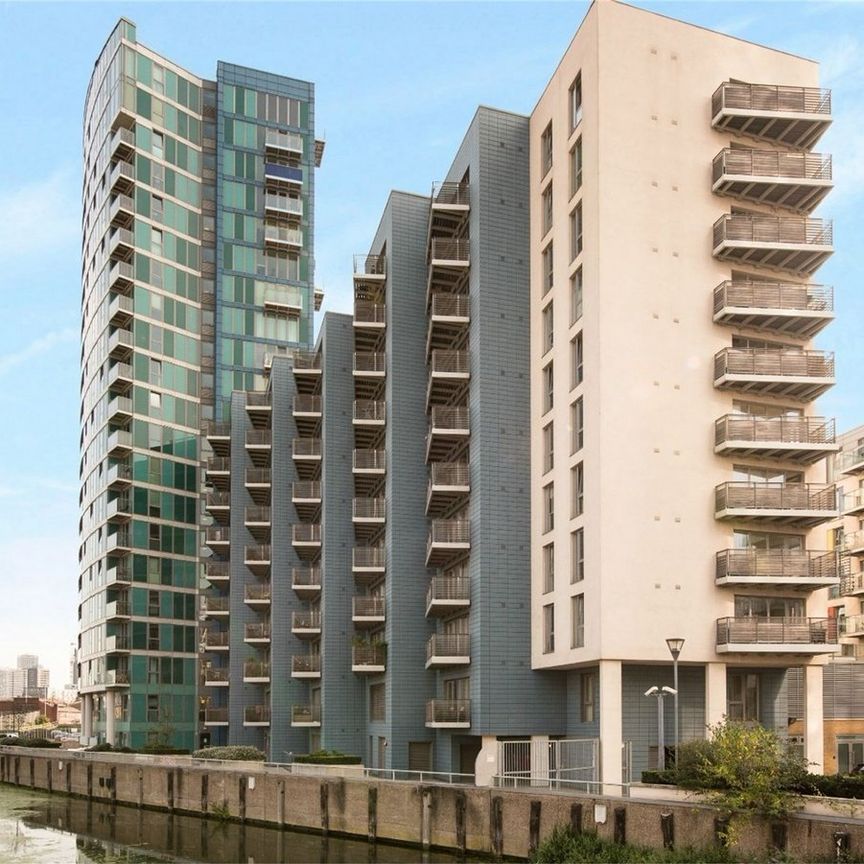 1 Bed Flat, George Hudson Tower, E15 - Photo 1