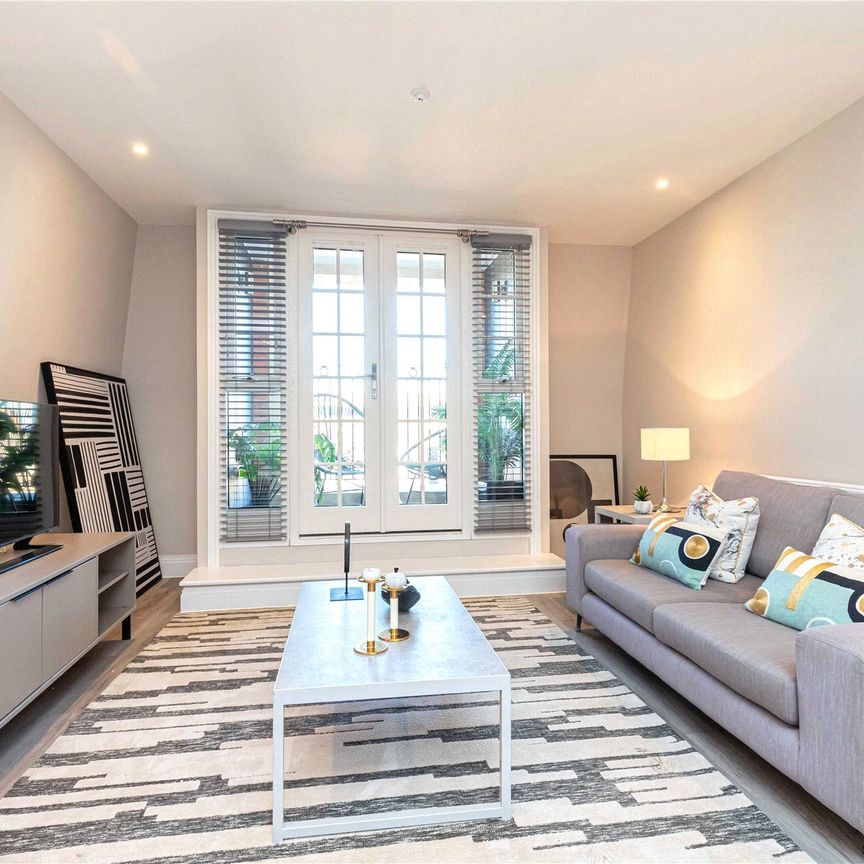 Lancia House, Maidenhead Lancia House, Maidenhead - Photo 2