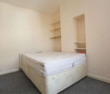 Upper Market Street, Hove, BN3 - Photo 4