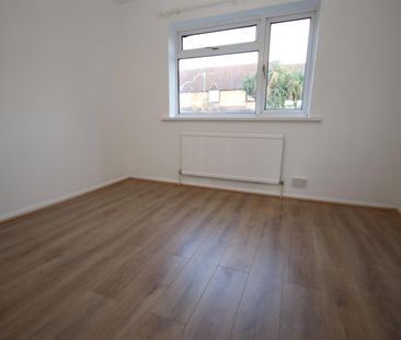 1 bedroom Maisonette to let - Photo 3