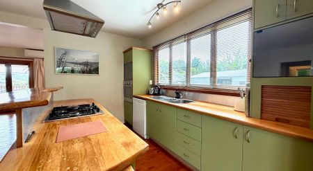 20a Government Road - Photo 2