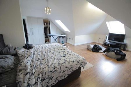 Queens Way, London, NW4 - Photo 4