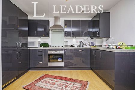 2 bedroom apartment to rent Design Drive - LU6 1FS - Photo 2