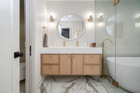 For Lease - 60A Tecumseth Street, Toronto, Ontario - Photo 2