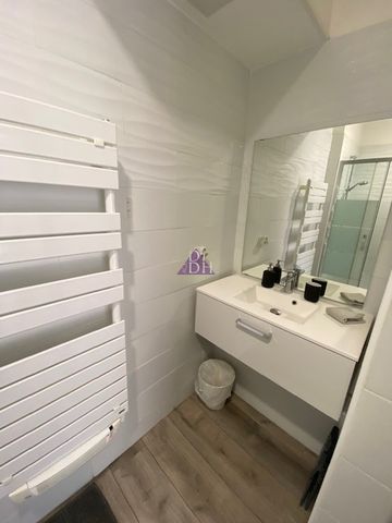 Appartement rénové et climatisé centre ville. - Photo 5