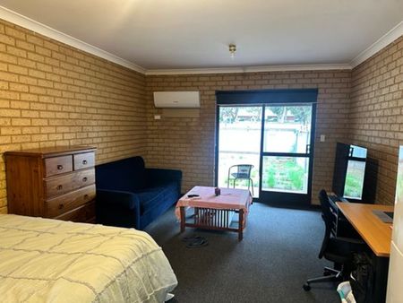 Fully Furnished Small & Easy to maintain Unit! - Photo 4