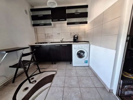 Apartament cu 1 camera, decomandat, zona Tatarasi - Photo 4