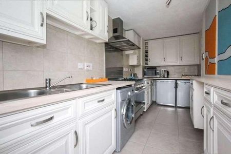 Crop Common, Hatfield, Hemel Hempstead, AL10 - Photo 4