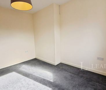 3 bedroom house to rent Maypole Lane, Birmingham, West Midlands, B14 - Photo 2