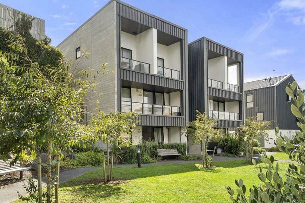 Immaculate Ground Floor One Bedroom Apartment - Photo 1