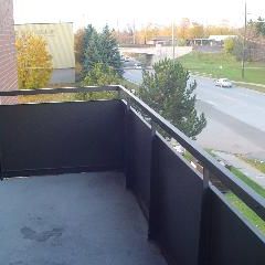 110 McLaughlin Road North - Photo 2